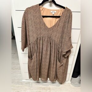 Boutique V-Neck Animal Print Tunic Mini dress